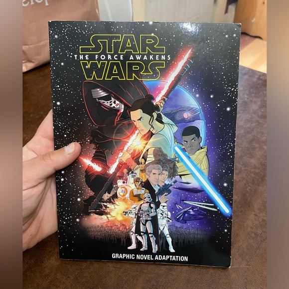 Star Wars Graphic Novel Adaptation - Black, Red, Blue, Yellow - Picture 1 of 4